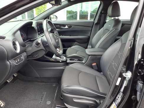 Used 2023 Kia Forte GT-Line FWD image 12
