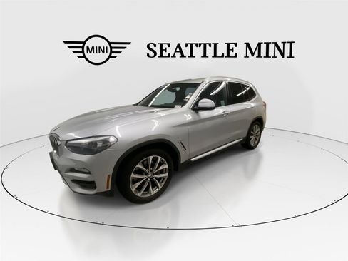 Used 2019 BMW X3 sDrive30i w/ Driving Assistance Package RWD image 4