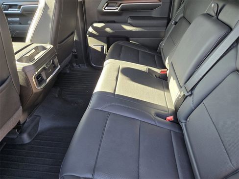 Used 2025 GMC Sierra 1500 Denali image 18