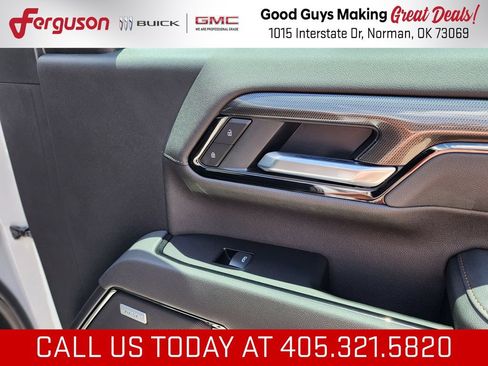 New 2026 GMC Sierra 2500 AT4 w/ AT4 Premium Plus Package AWD/4WD image 41