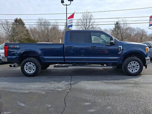 Used 2017 Ford F250 XLT w/ XLT Value Package image 7