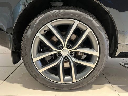 Used 2024 Land Rover Range Rover Long Wheelbase SE AWD/4WD image 16