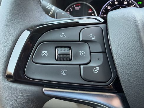 Used 2022 Buick Enclave Premium w/ Surround and Sites Package AWD/4WD image 26