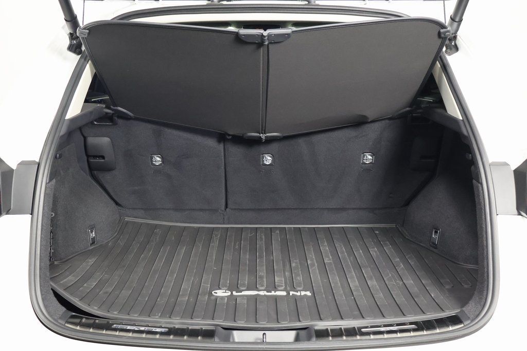 Certified 2025 Lexus NX 250 FWD w/ Accessory Package (Z2) image 14