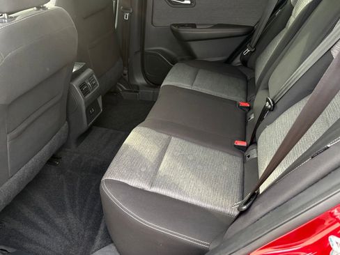 Used 2022 Nissan Rogue SV FWD image 30