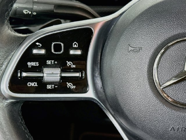Used 2020 Mercedes-Benz A 220 image 11