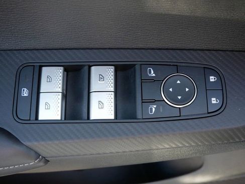 Used 2025 Mitsubishi Outlander ES AWD/4WD image 18