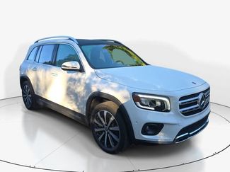 Used 2022 Mercedes-Benz GLB 250 video 3