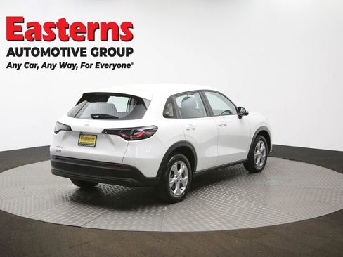 Used 2023 Honda HR-V LX image 38