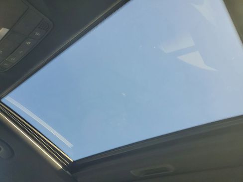 Used 2022 Mercedes-Benz E 350 E 350 w/ AMG Line Exterior image 38