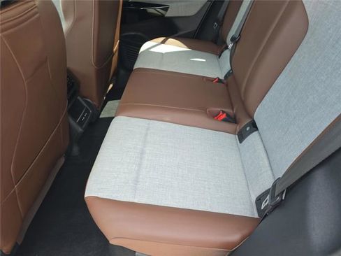 Certified 2023 Volkswagen ID.4 Pro RWD image 10