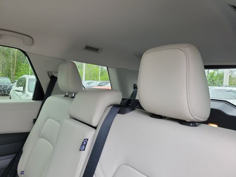 New 2026 Nissan Pathfinder SL FWD image 15
