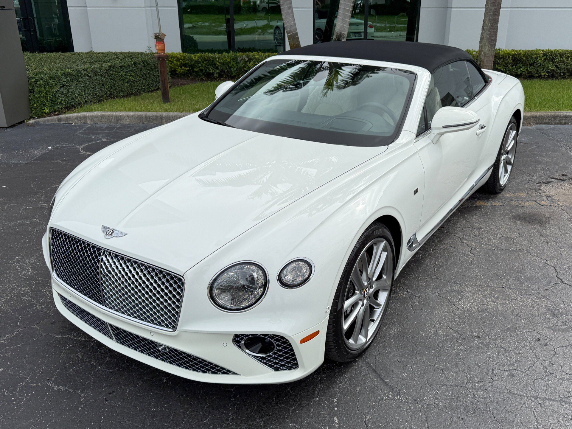 Used 2020 Bentley Continental GT AWD/4WD image 9