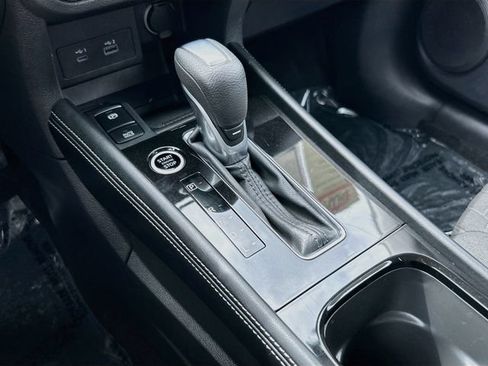 Certified 2024 Nissan Kicks SV FWD image 13