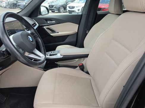 Used 2023 BMW X1 xDrive28i w/ Convenience Package AWD/4WD image 16