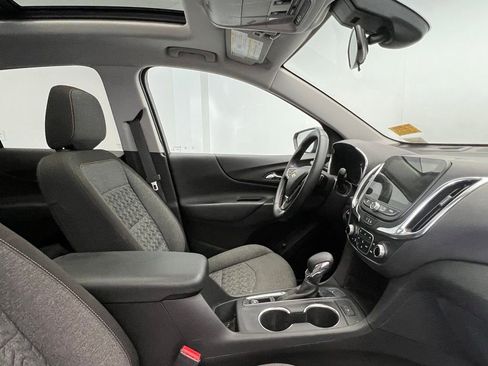 Used 2024 Chevrolet Equinox LT FWD image 6