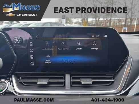 Certified 2025 Chevrolet Trax ACTIV w/ Sunroof Package image 13