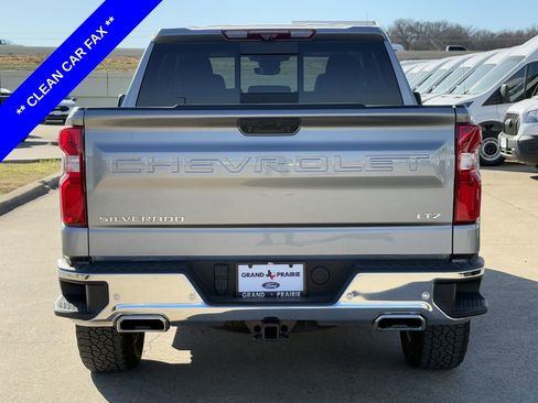 Used 2024 Chevrolet Silverado 1500 LTZ w/ Technology Package image 7