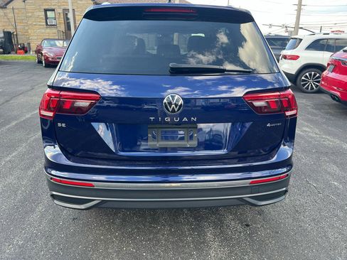 Used 2022 Volkswagen Tiguan SE w/ Panoramic Sunroof Package AWD/4WD image 6