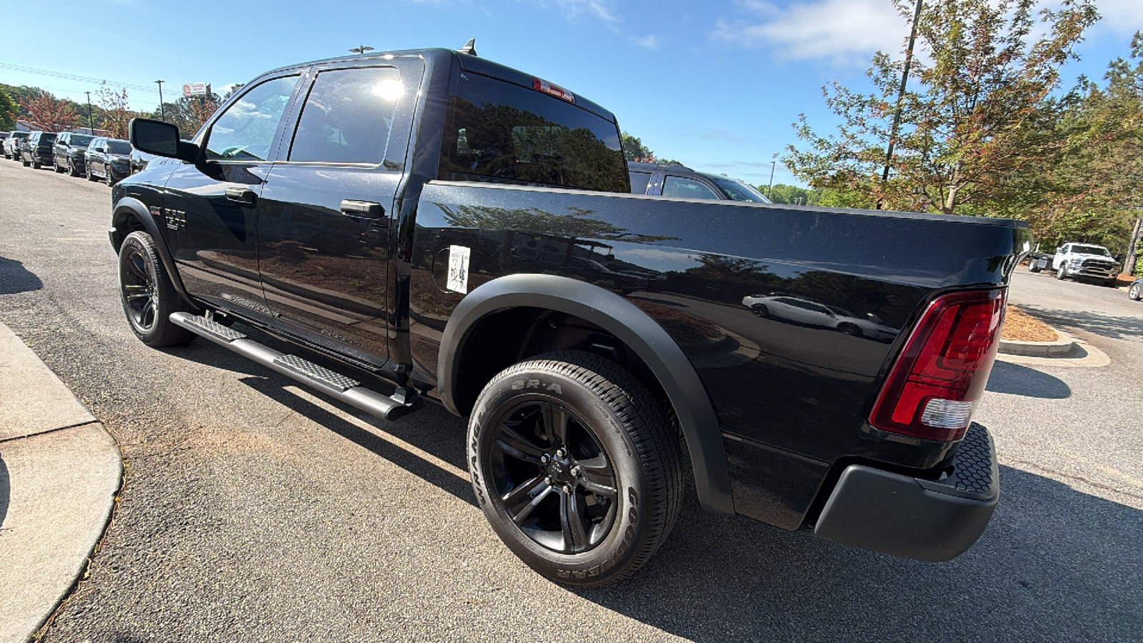 Used 2024 RAM 1500 Warlock w/ Electronics Group AWD/4WD image 10