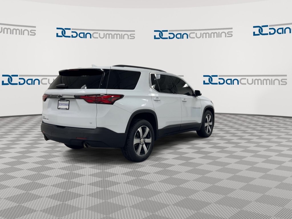 Used 2023 Chevrolet Traverse LT w/ LT Premium Package AWD/4WD image 8