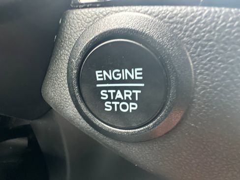 Certified 2023 Ford Escape ST-Line image 23