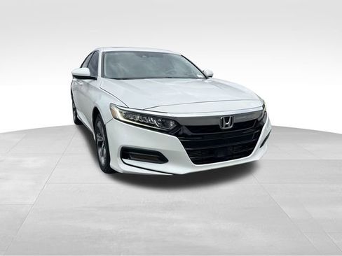 Used 2018 Honda Accord EX image 7