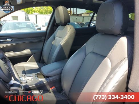 Used 2024 Alfa Romeo Stelvio Sprint AWD/4WD image 18