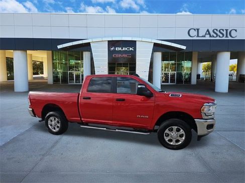 Used 2024 RAM 2500 Big Horn w/ Bed Utility Group image 9
