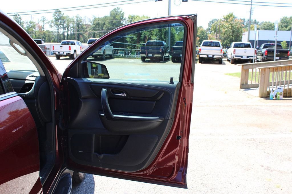 Used 2017 Chevrolet Traverse LT AWD/4WD image 27