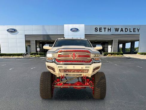 Used 2019 RAM 3500 Laramie image 2