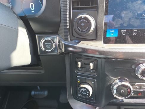 Used 2025 Ford F150 Raptor w/ Equipment Group 803A Raptor R AWD/4WD image 19