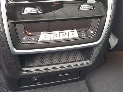 New 2026 BMW X5 xDrive40i w/ Climate Comfort Package image 6