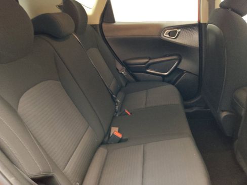 Used 2021 Kia Soul S FWD image 19