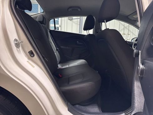 Used 2015 Kia Rio LX image 21