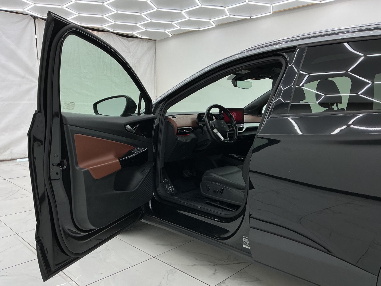 Used 2021 Volkswagen ID.4 Pro S RWD image 16