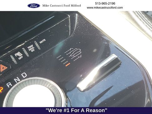 Used 2024 Jeep Wagoneer L Series III w/ Flexible Seating Group AWD/4WD image 19