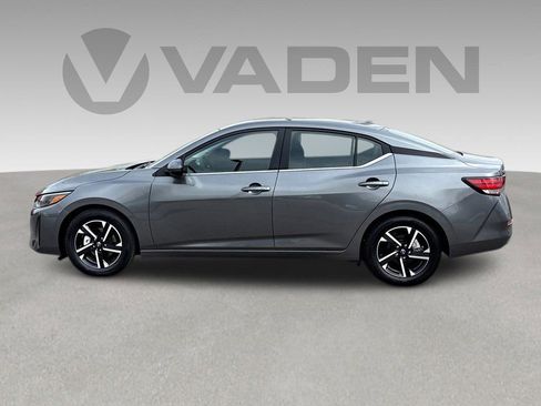 Used 2025 Nissan Sentra SV FWD image 23