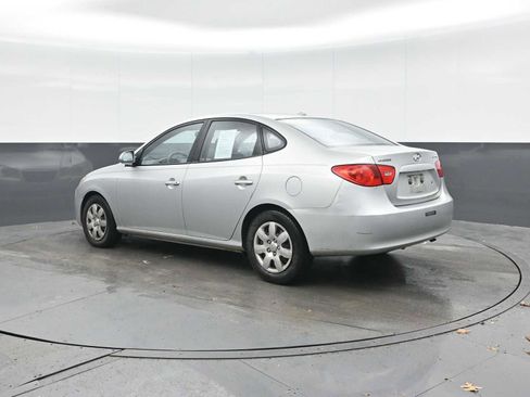 Used 2008 Hyundai Elantra SE image 2