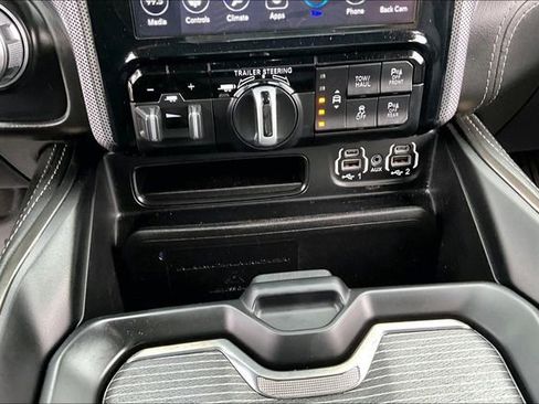 Used 2021 RAM 1500 Limited AWD/4WD image 17