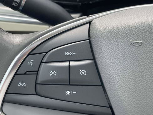Used 2019 Cadillac XT5 Luxury AWD/4WD image 21