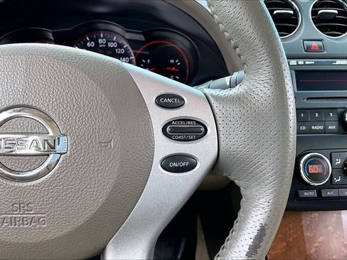 Used 2008 Nissan Altima 3.5 SE w/ Premium Pkg FWD image 24