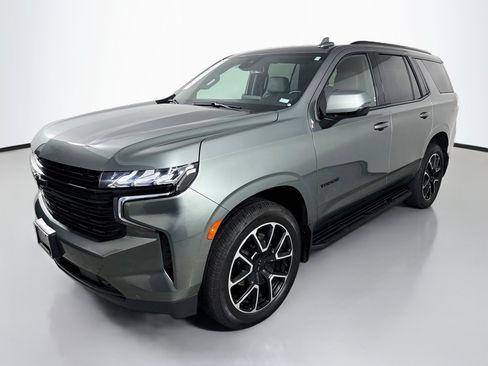 Used 2024 Chevrolet Tahoe RST w/ Luxury Package AWD/4WD image 3