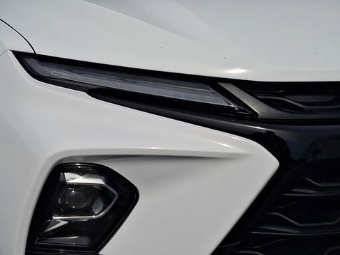 Used 2024 Chevrolet Blazer LT w/ Convenience Package image 9