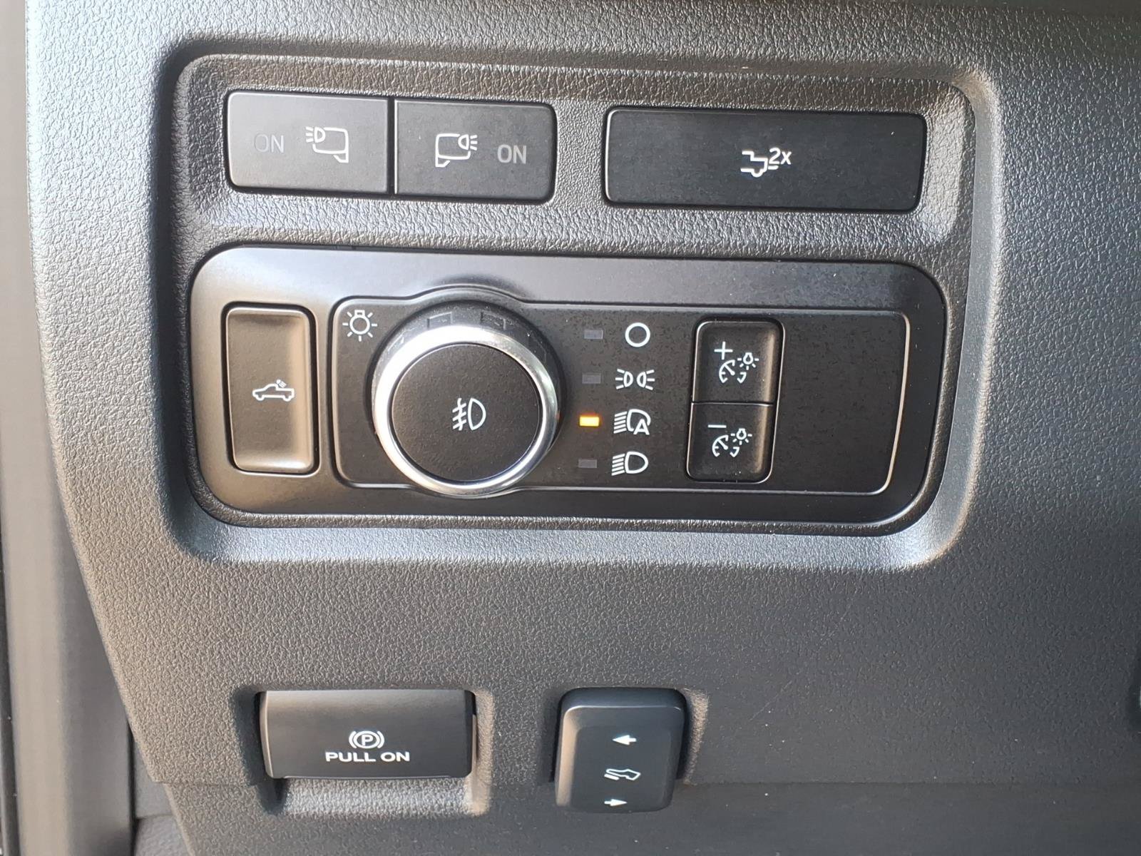 Certified 2023 Ford F250 Lariat w/ Lariat Ultimate Package AWD/4WD image 16