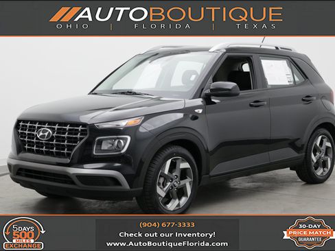 Used 2024 Hyundai Venue SEL FWD image 1