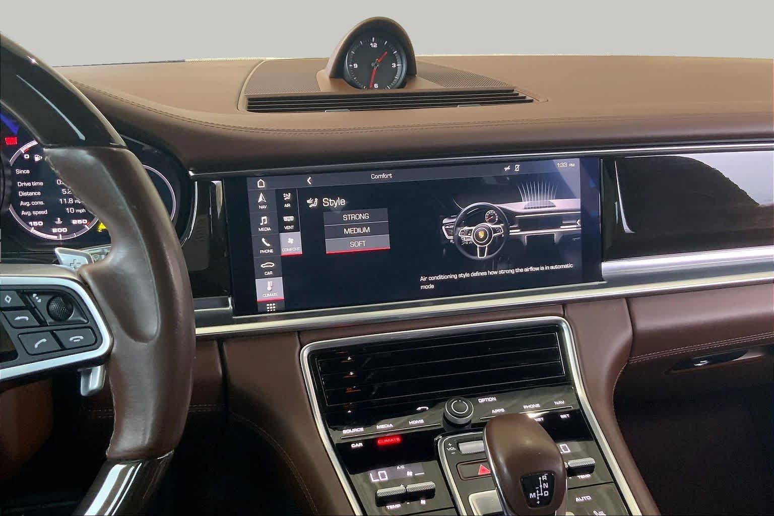 Used 2018 Porsche Panamera 4 AWD/4WD image 7