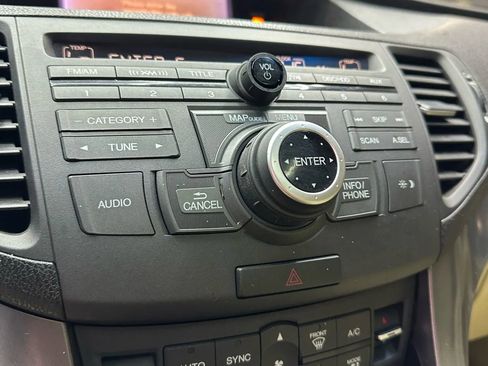 Used 2011 Acura TSX Sedan image 14