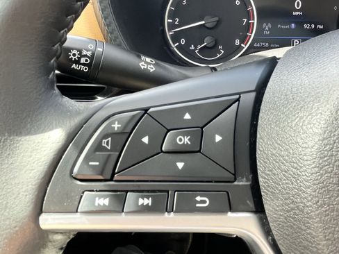 Used 2023 Nissan Sentra SV w/ SV Premium Package FWD image 20