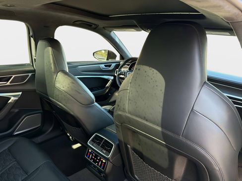 Used 2024 Audi RS 6 performance image 29